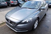V40 2.0 D2 Kinetic Geartronic - In prima staat